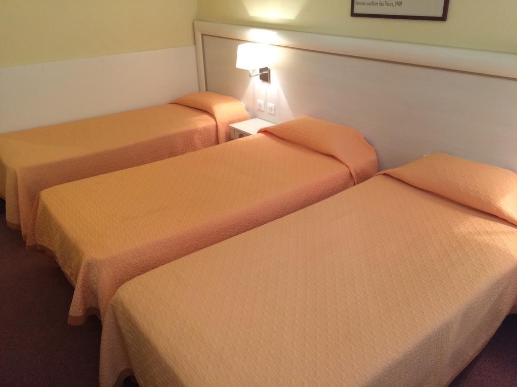 Standard Twin Room,241175265:JPEG