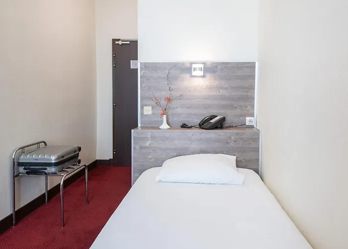 Hotel Du Helder Lyon